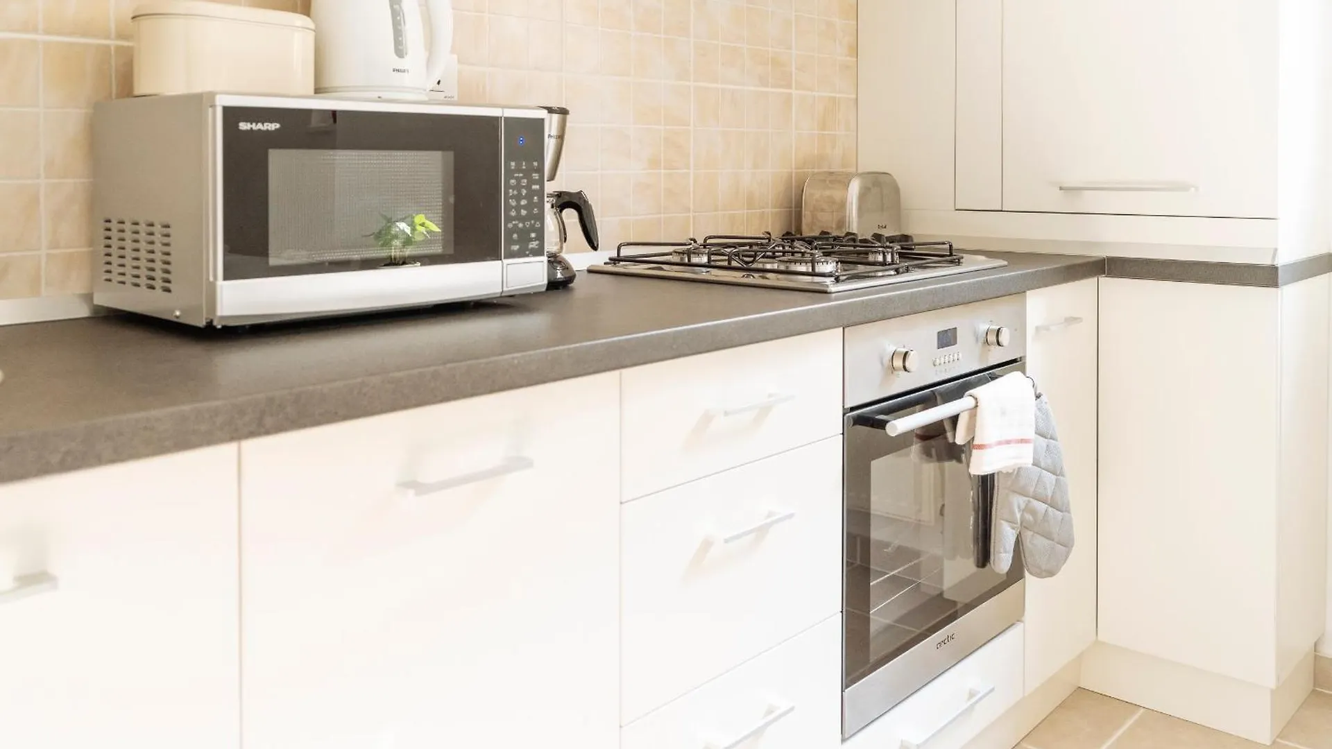 Spacious & Quiet - City Center - 2Br Apartment Bukarest Románia